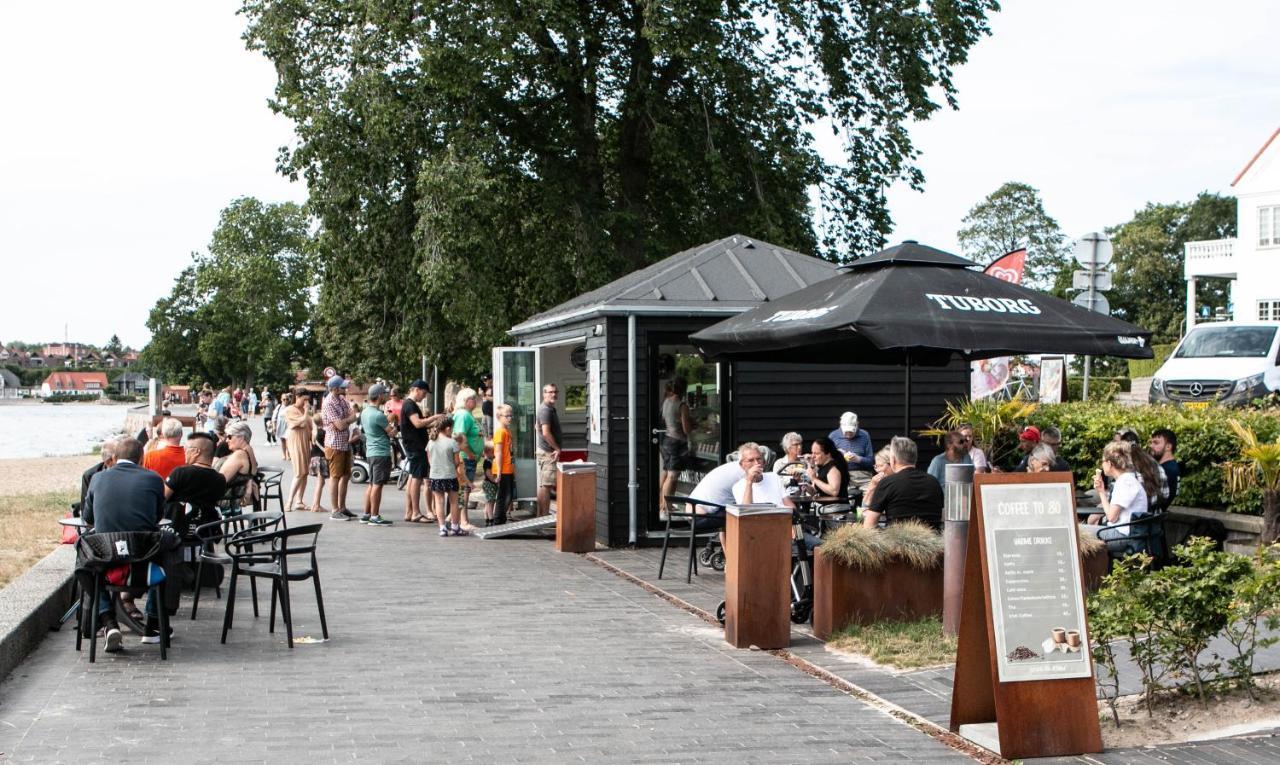 Hotel Sonderborg Kaserne Екстер'єр фото