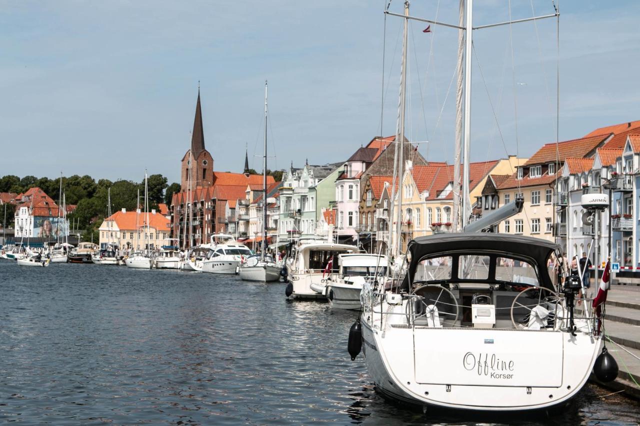 Hotel Sonderborg Kaserne Екстер'єр фото